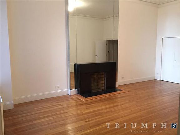 5th image of 3 E 63rd St APT 3C