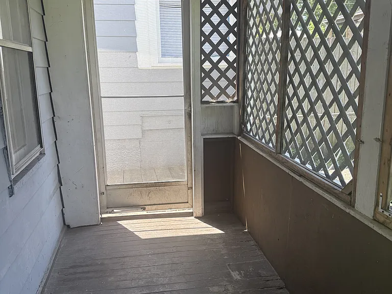 1503 3rd St — Photo 18