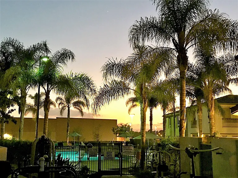 12026 Fairmont Ct — Photo 15
