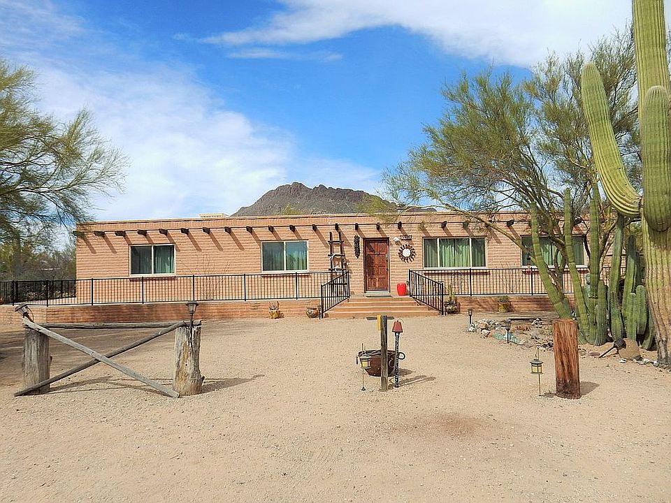 1st image of 3035 S Shiela Ave