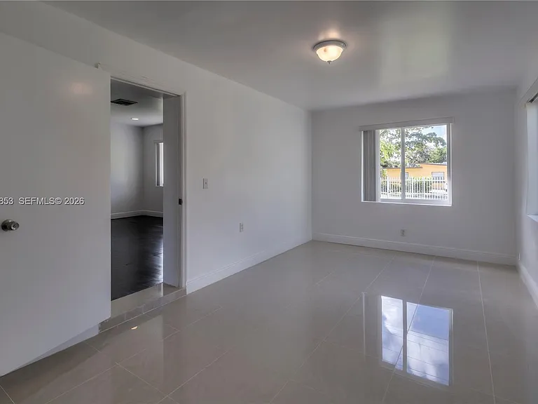 14115 NW 5th Ave — Photo 10
