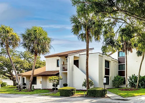 2207 Belleair Rd Photo 1