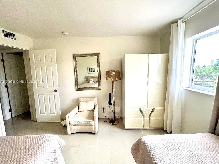 580 Egret Dr #308 — Photo 21