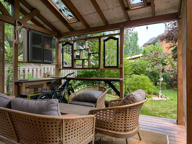 1620 Parish Ln — Photo 27