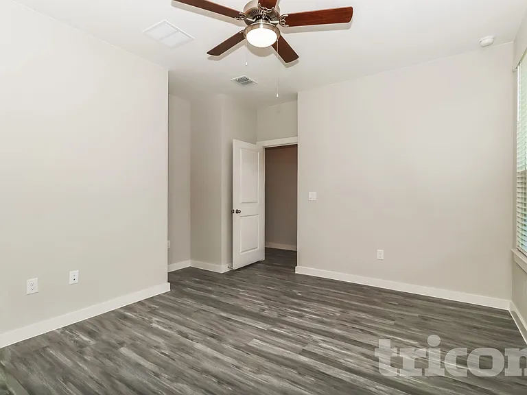 1709 Palo Verde Way — Photo 8