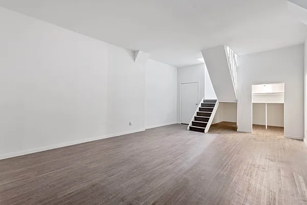 Rented by Kole Group | media 3