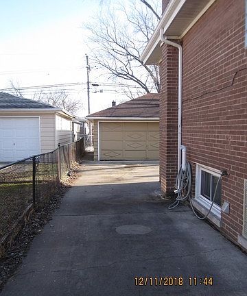 3rd image of 1359 Buffalo Ave