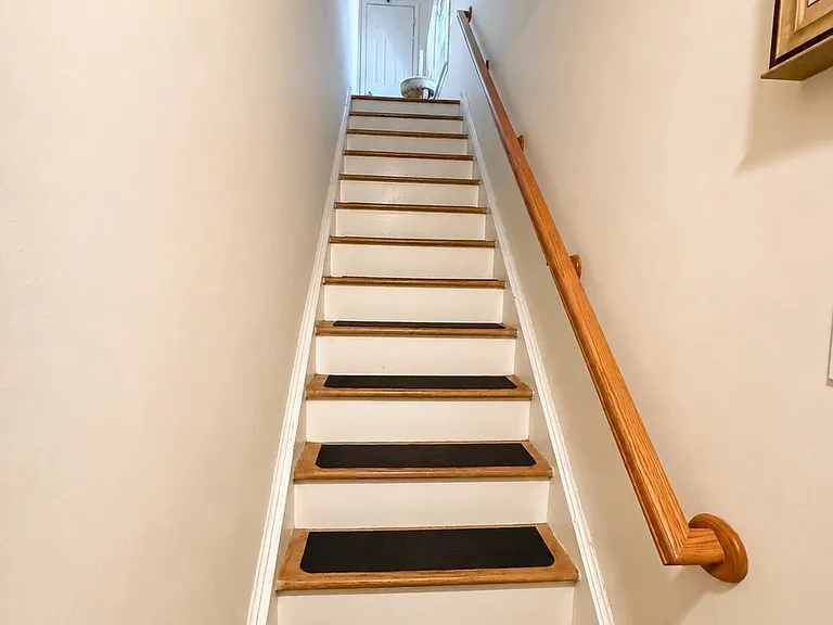 364 Westwood Ave #11 — Photo 2