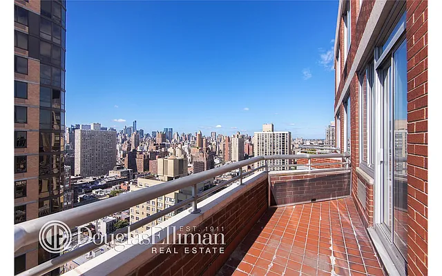 Rented by Douglas Elliman | media 42