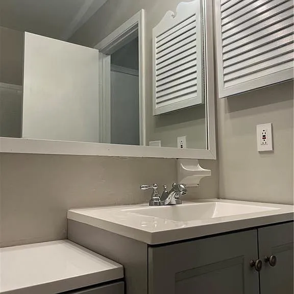 4748 Greenlaw Dr — Photo 14