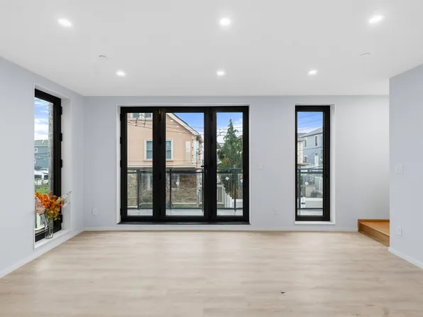 33a Keen Court image 13 of 44