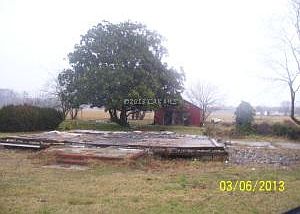 2nd image of 1733 S Division St