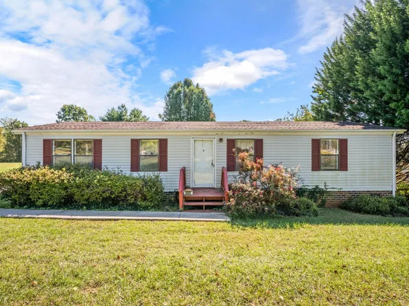 6985 Village Hwy, Lynchburg, VA 24504