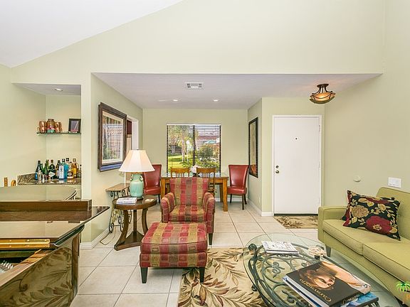 4th image of 35992 Paseo Circulo E