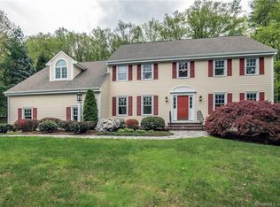49 Lexington Rd, Avon, CT 06001