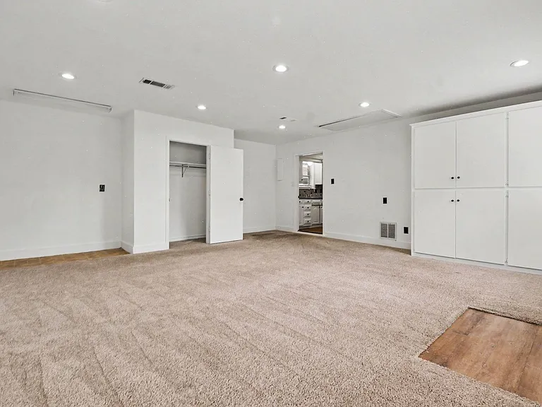 3407 Tipps Dr — Photo 13