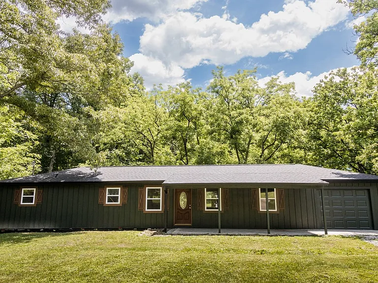 10716 Dallas Hollow Rd — Photo 17