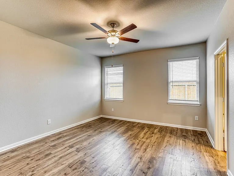 7511 Tipton Meadow Way — Photo 11