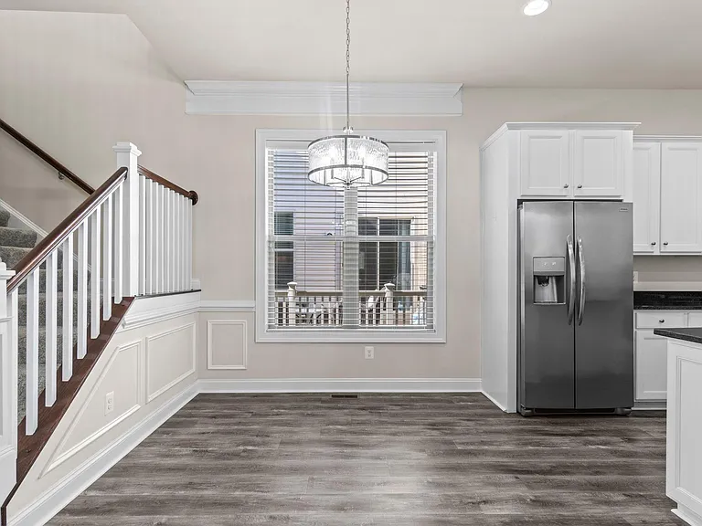 20617 Exchange St — Photo 10