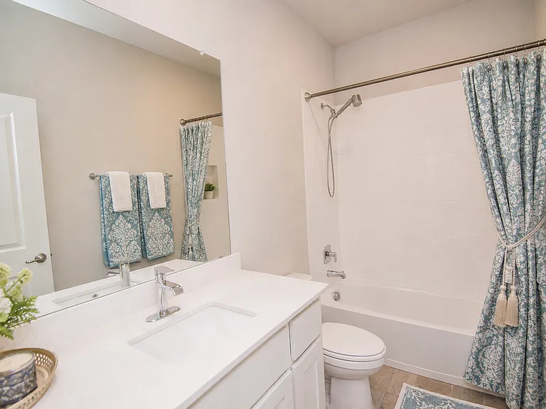 1804 Mensa Dr — Photo 15