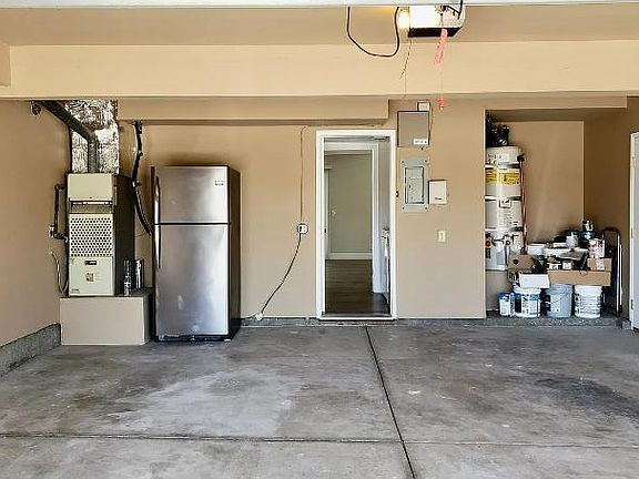 2nd image of 43400 Peregrine Way #0