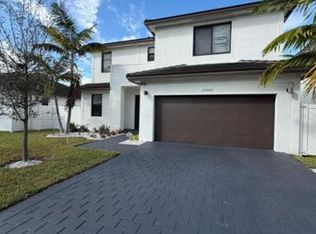 23520 SW 107th Ct, Homestead, FL 33032