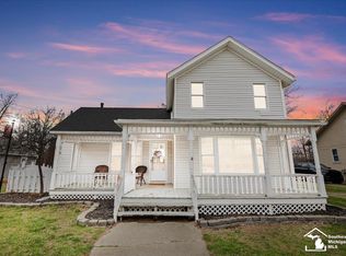 28203 Waltz Rd, New Boston, MI 48164