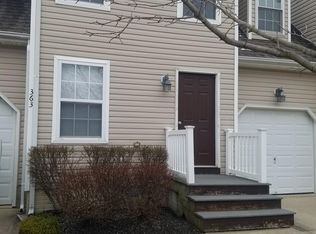 363 University Ave #8, Painesville, OH 44077