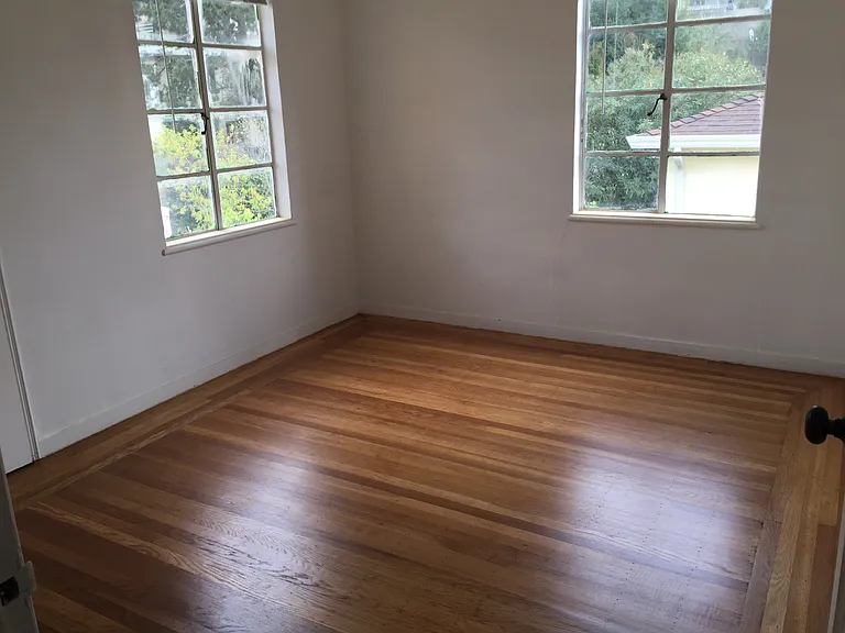 4438 Steele St — Photo 12