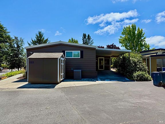3rd image of 78 Sequoia Circle