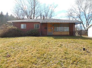 909 Anne Ave, Charleroi, PA 15022
