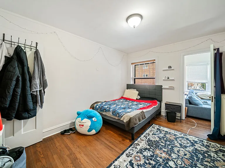 721 Foster St #2E — Photo 12