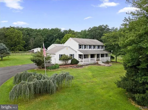 510 Laurel Hill Rd, Bangor, PA 18013