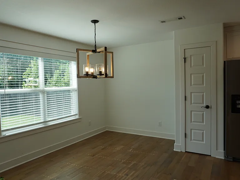2623 S Cobalt Ave — Photo 8