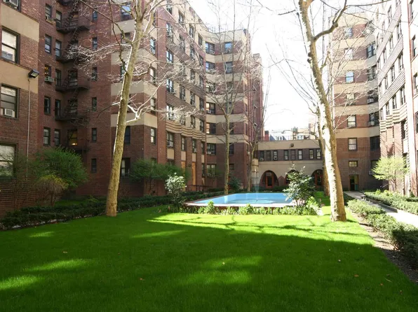 504 Grand Street image 1 of 4