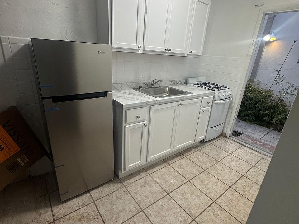 1st image of 7300 Harding Ave #6