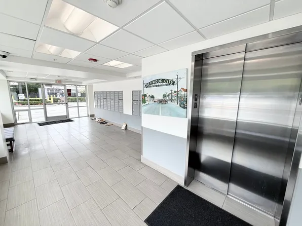926 Woodside Road, Redwood City, 926 Woodside Rd #221, Redwood City, CA 94061