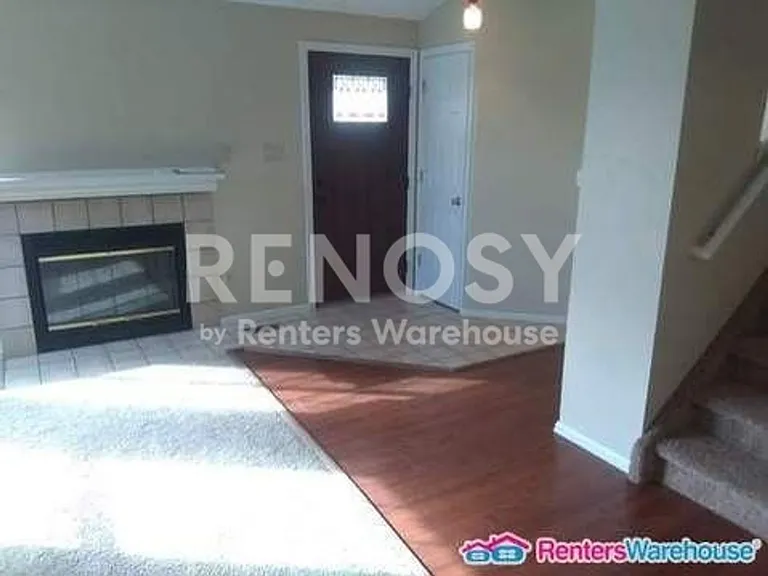 11470 Jay St — Photo 3