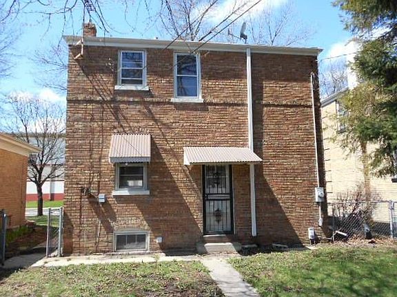 3rd image of 229 Geneva Ave
