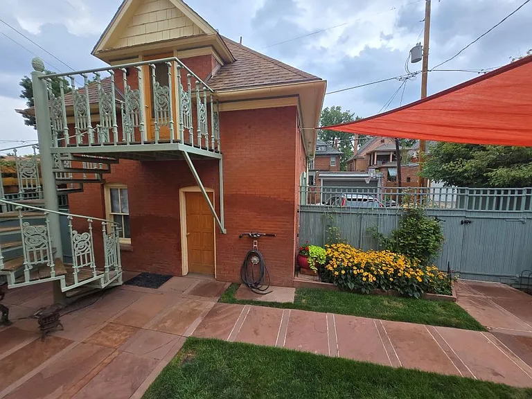 1124 Vine St #C — Photo 16