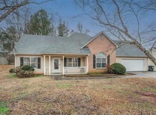 155 Summer Walk Dr, Covington, GA 30016