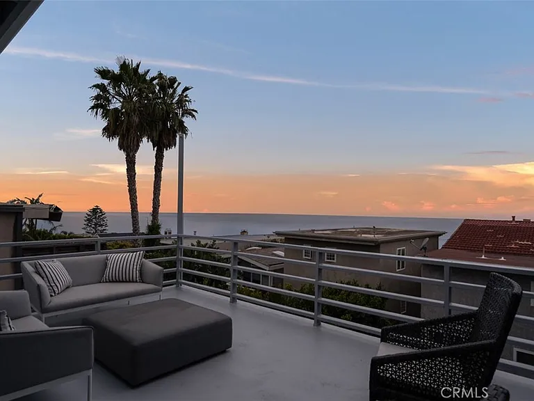 1059 Miramar St — Photo 43