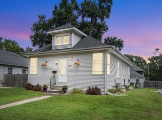 1125 Walker St, Jackson, MI 49202