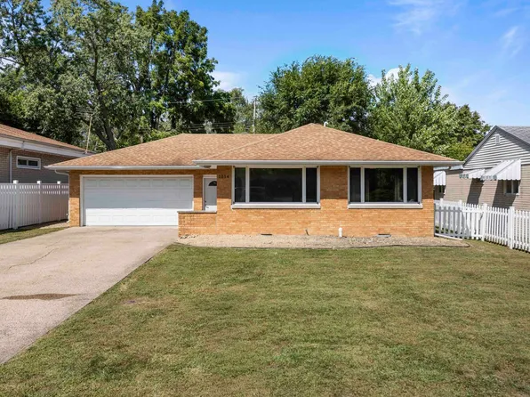 1014 Francis Dr, Champaign, IL 61821