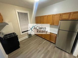 35-15 Broadway #3A, Astoria, NY 11106
