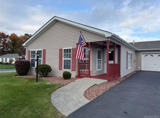 32 Naples Dr, Poughkeepsie, NY 12603