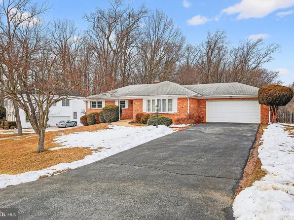 2204 Badian Dr, Silver Spring, MD 20904