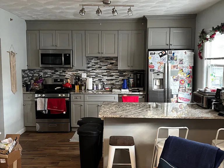50 Derby St #2A — Photo 6