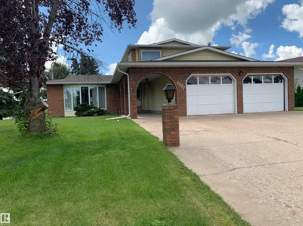 5301 48th Ave, Vegreville, AB T9C 1N1