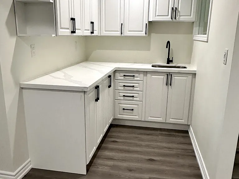 5535 Lawrence Ave E — Photo 16